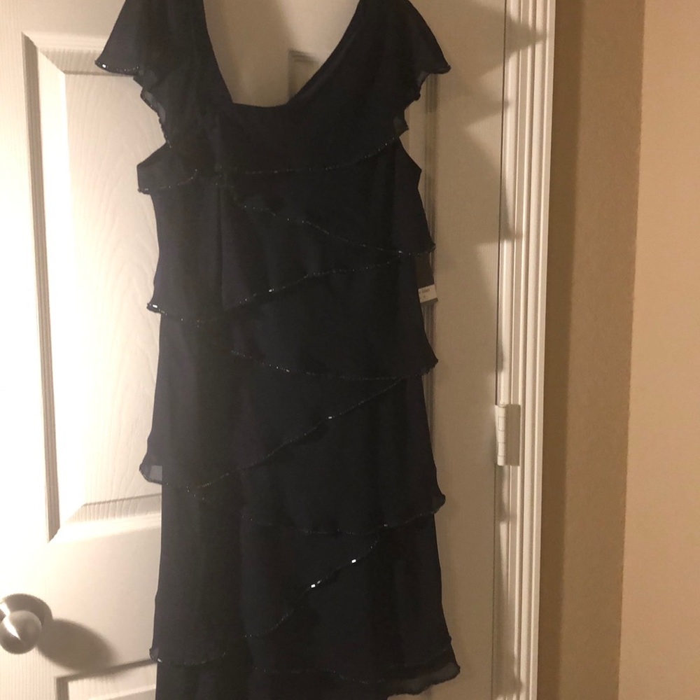 Beautiful navy blue party dress.